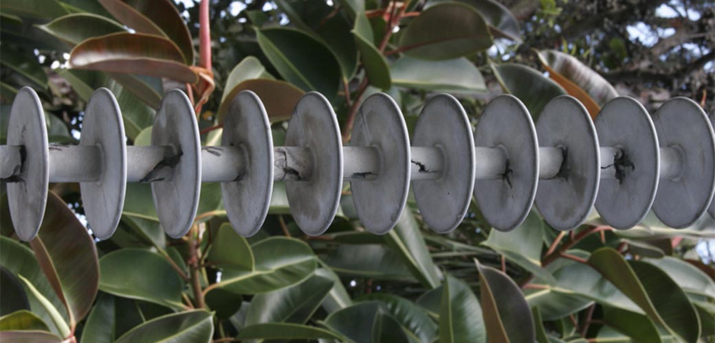 Aislador Orgánico Perforado