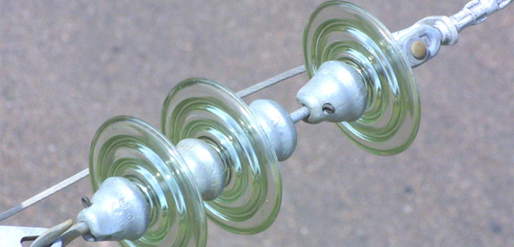 Aislador Roto 1